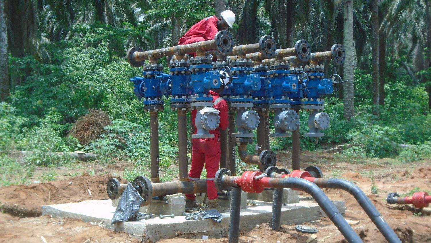 Oil Manifold Fabrication, Testing & Installation — Well OHS-4